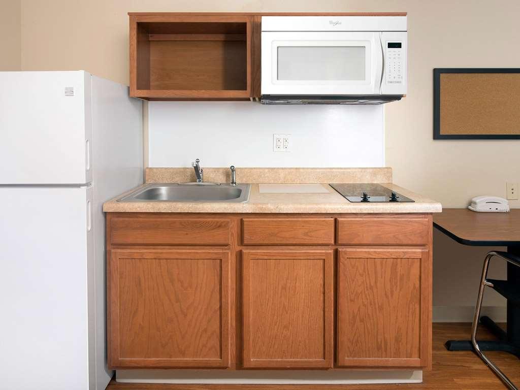 Extended Stay America Select Suites - Kansas City - South - I-49 部屋 写真