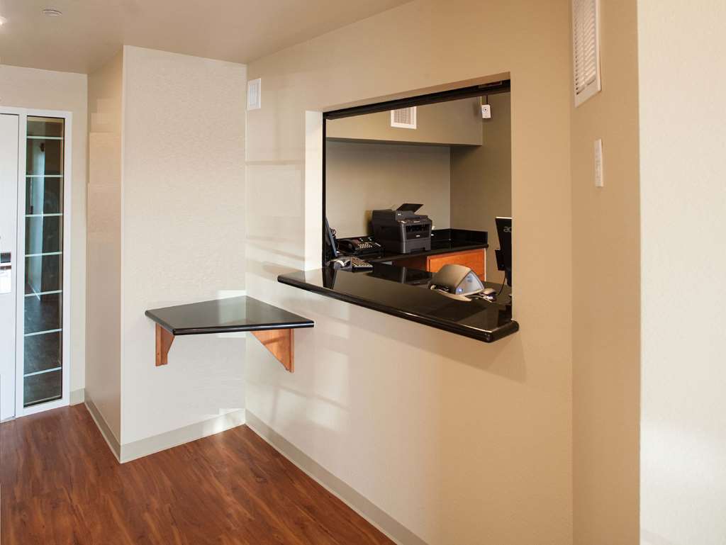 Extended Stay America Select Suites - Kansas City - South - I-49 インテリア 写真